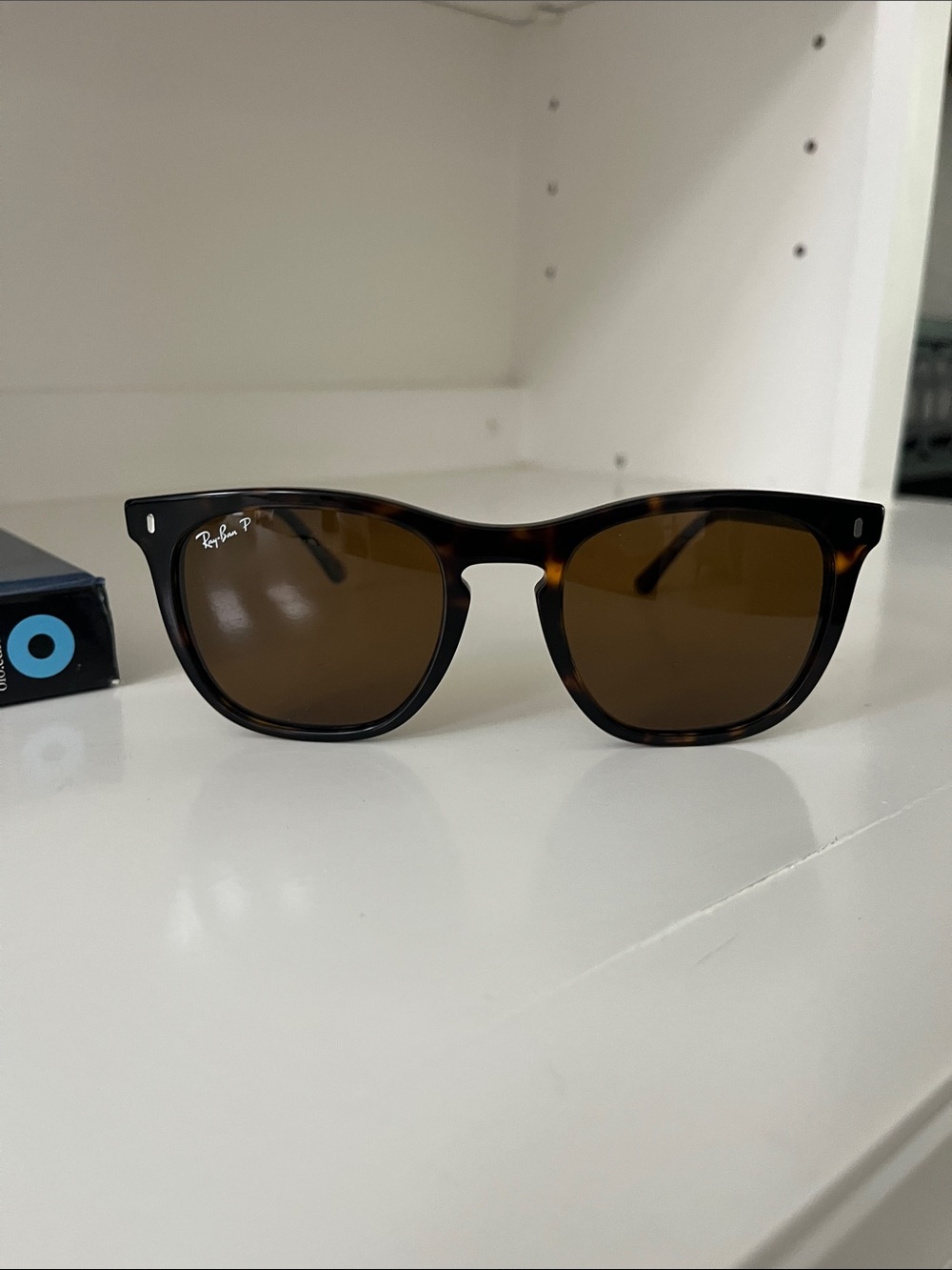 Ray-Ban Tortoiseshell Sunglasses with Brown Lenses - Picture 1 of 4